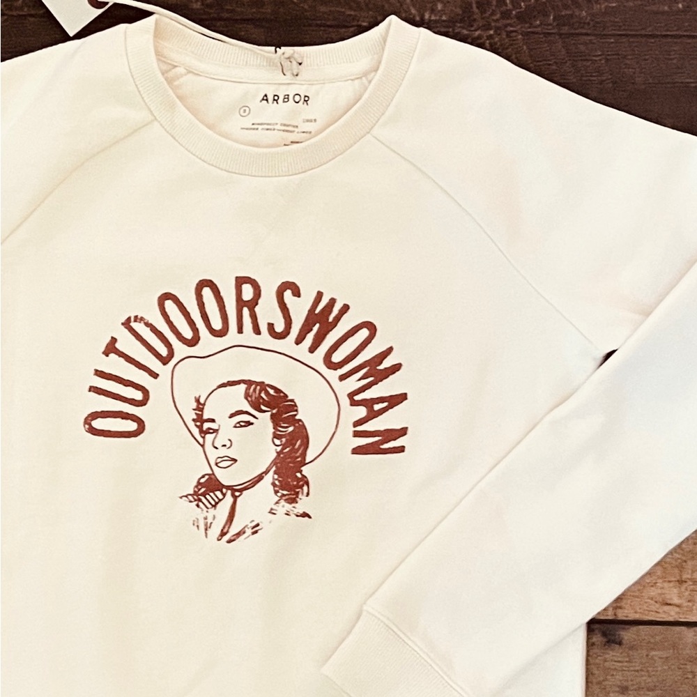 Outdoorswoman Crew Sweatshirt, NWT, size Small